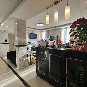 3* Отель Midway